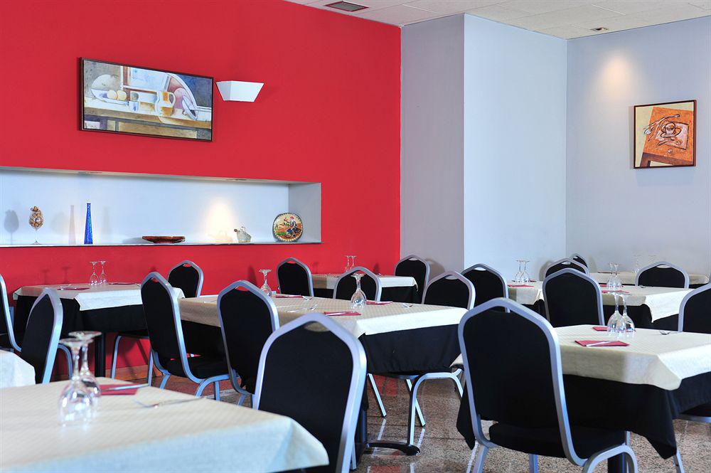 As Bellaterra Hotel Cerdanyola del Valles Restaurant photo